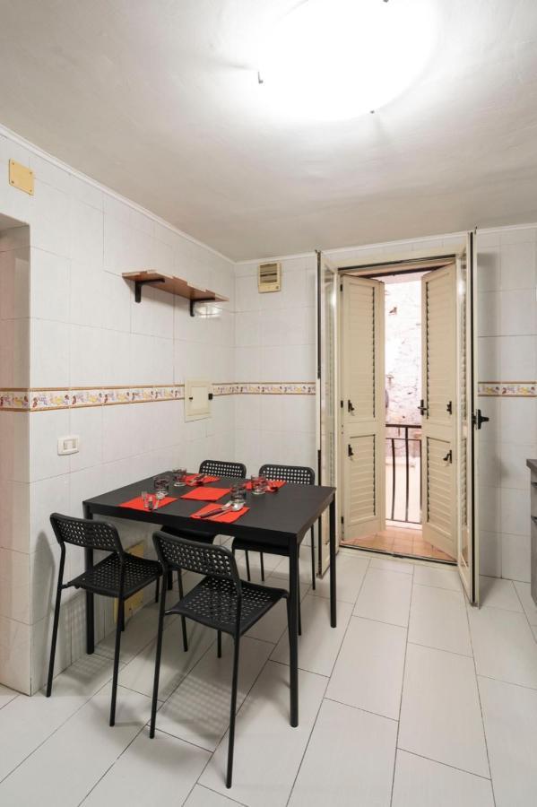 Terrazza Sant Antonio Daire Napoli Dış mekan fotoğraf